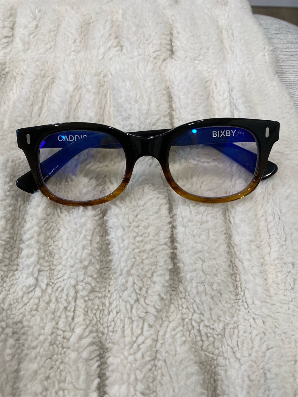 Caddis glasses